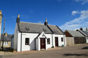 4-Bed Cottage in Portknockie Near Cullen Moray